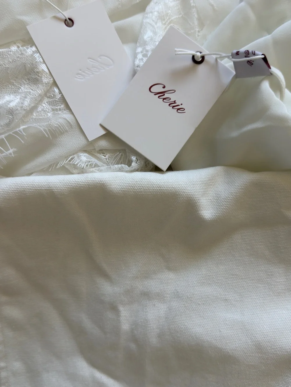 Cherie Alice Mini Dress White Lace and Beulah - Bridal Robe - Picture 6 of 6